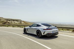 Detailverliebtes Design des Mercedes-AMG GT Coupé 2024